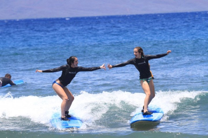 high five surfing