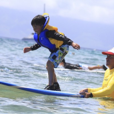 kid surf lesson